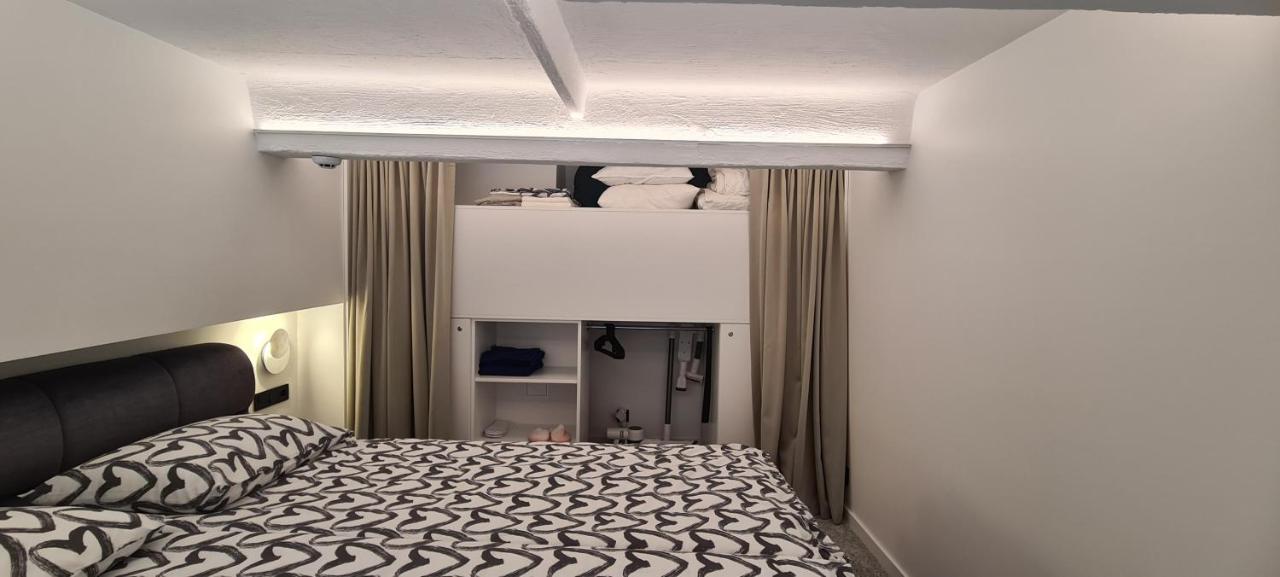 Stay In Kaunas & Radio City - Free Parking Екстер'єр фото